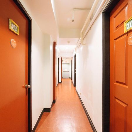 RedDoorz @ Rosario Street Bacolod Hotel Exterior foto