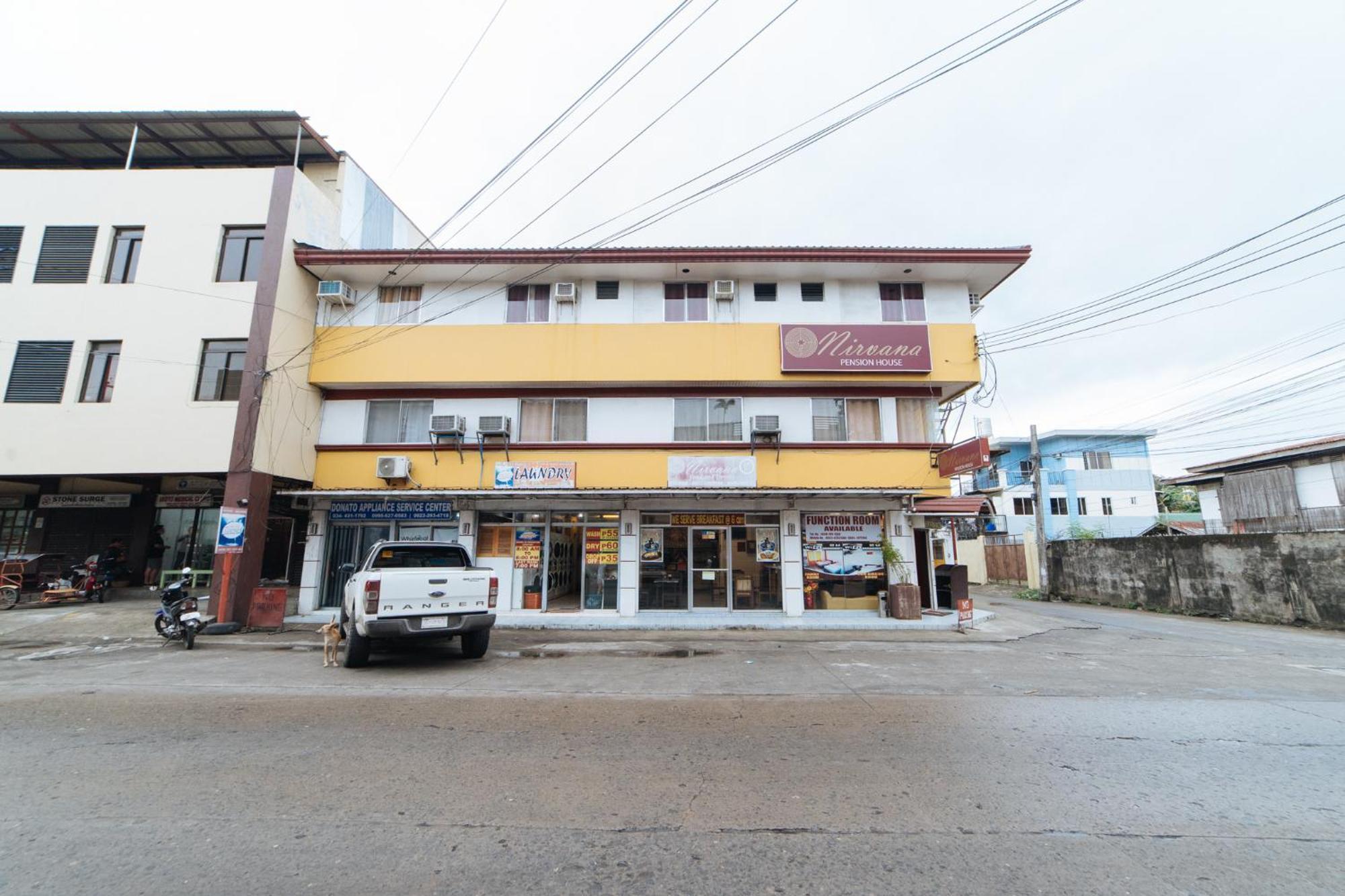 RedDoorz @ Rosario Street Bacolod Hotel Exterior foto