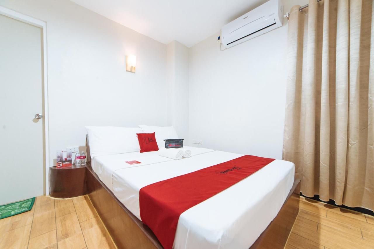 RedDoorz @ Rosario Street Bacolod Hotel Exterior foto