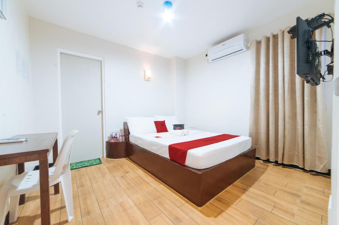 RedDoorz @ Rosario Street Bacolod Hotel Exterior foto
