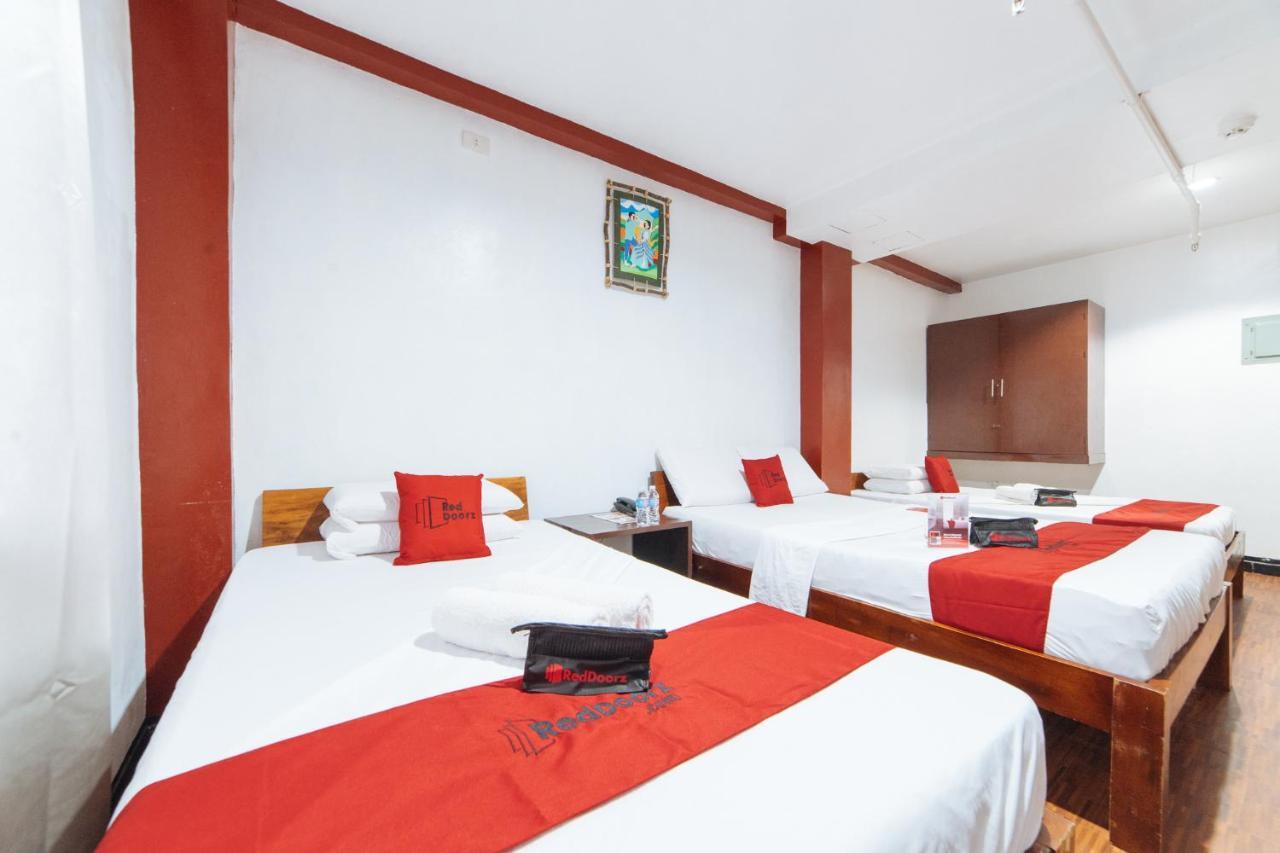 RedDoorz @ Rosario Street Bacolod Hotel Exterior foto